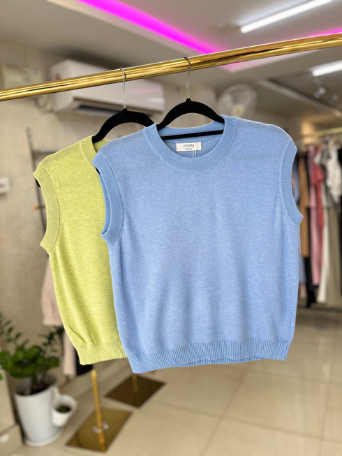 Knitted Round Neck Half Sleeves Sweaters